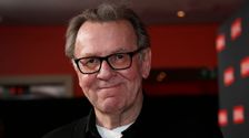 Actor Tom Wilkinson, Known For ‘The Full Monty’ And ‘Michael Clayton’, Dies At 75 | NewsBurrow